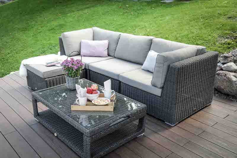 rattan-lounge-naturliche-farben